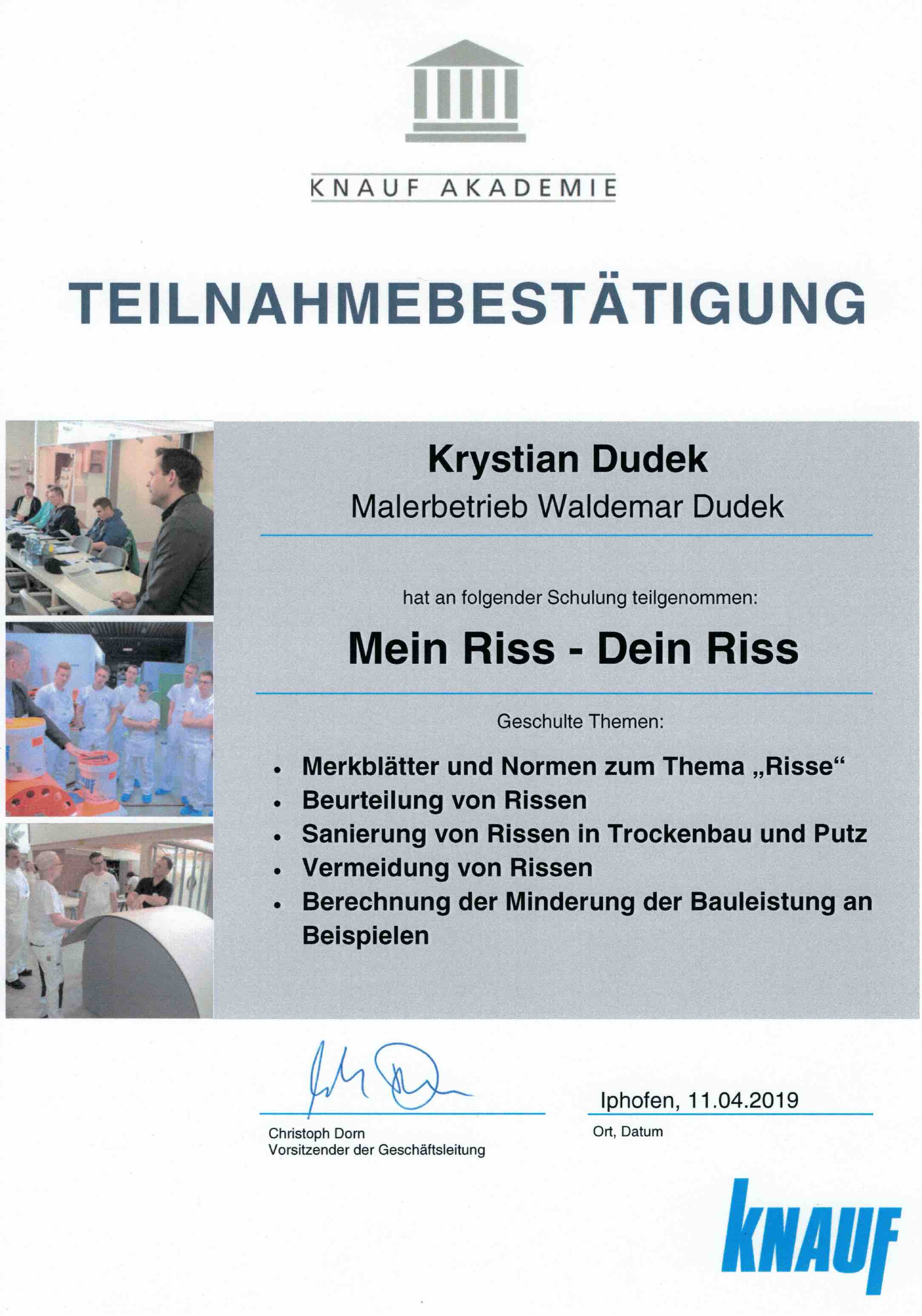 Risse in Fassade und Wänden